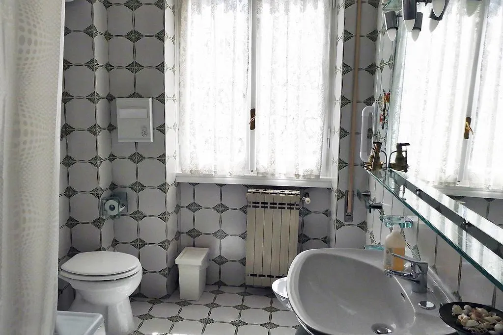 B&B Serafini Rome Bed & Breakfast